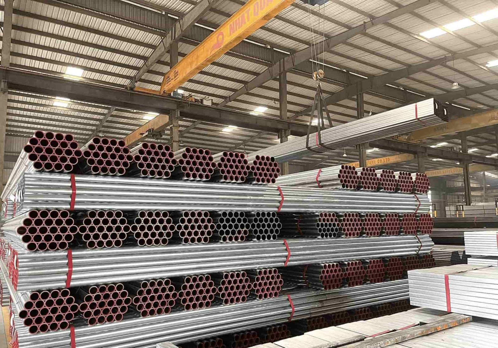 Ứng dụng rộng rãi của thép Nam Hưng trong xây dựng và sản xuất